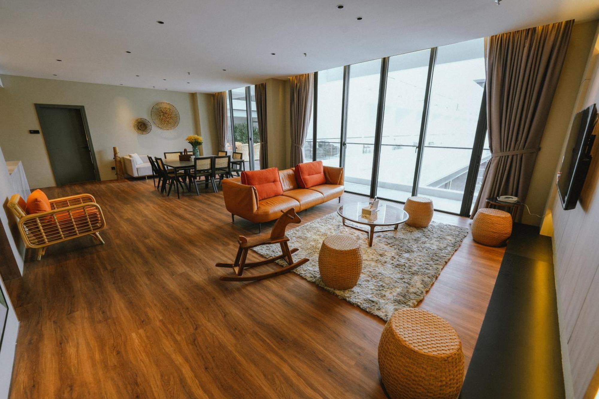 Roxy Beach Resort Sematan 外观 照片