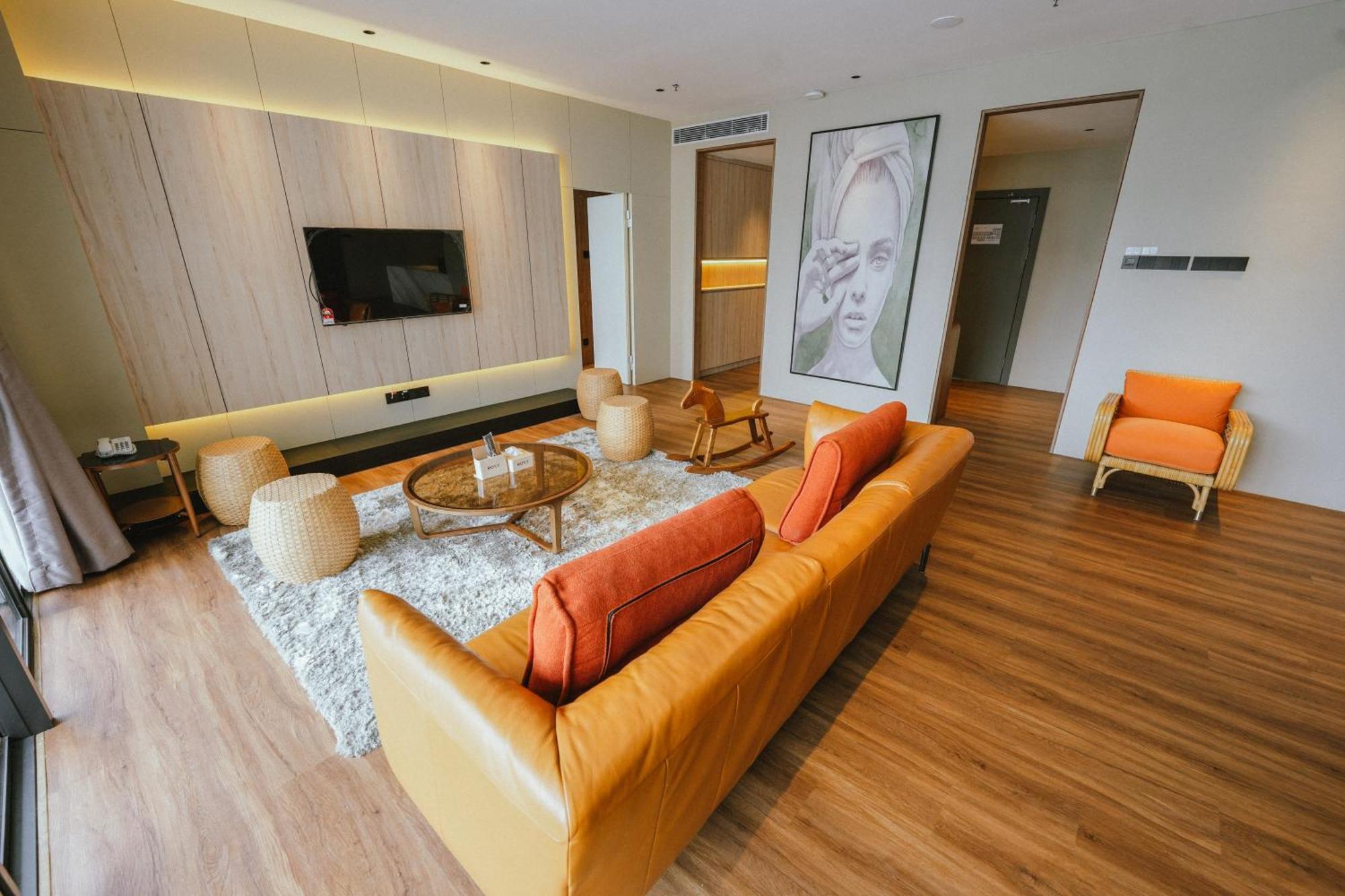 Roxy Beach Resort Sematan 外观 照片