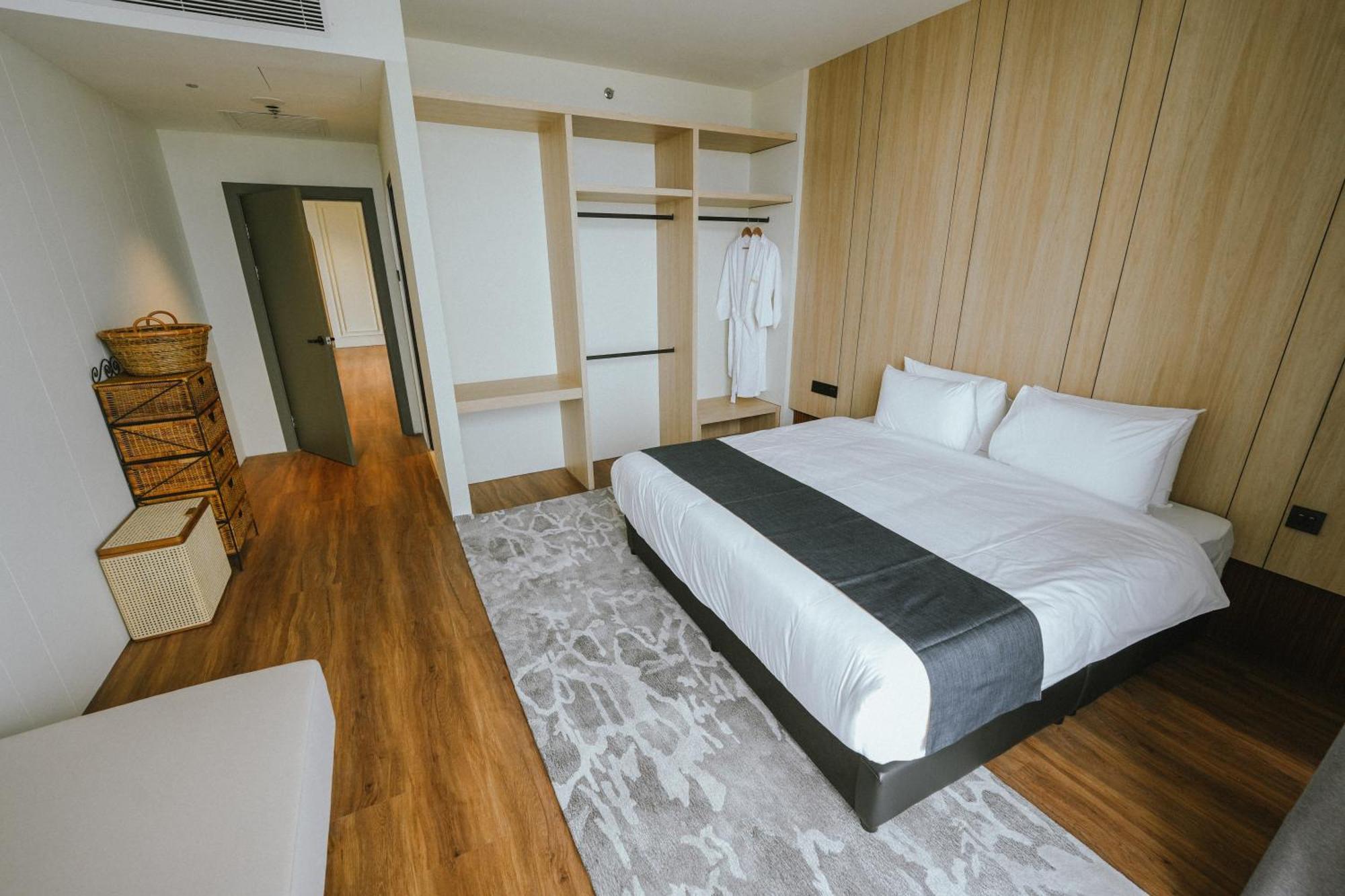 Roxy Beach Resort Sematan 外观 照片