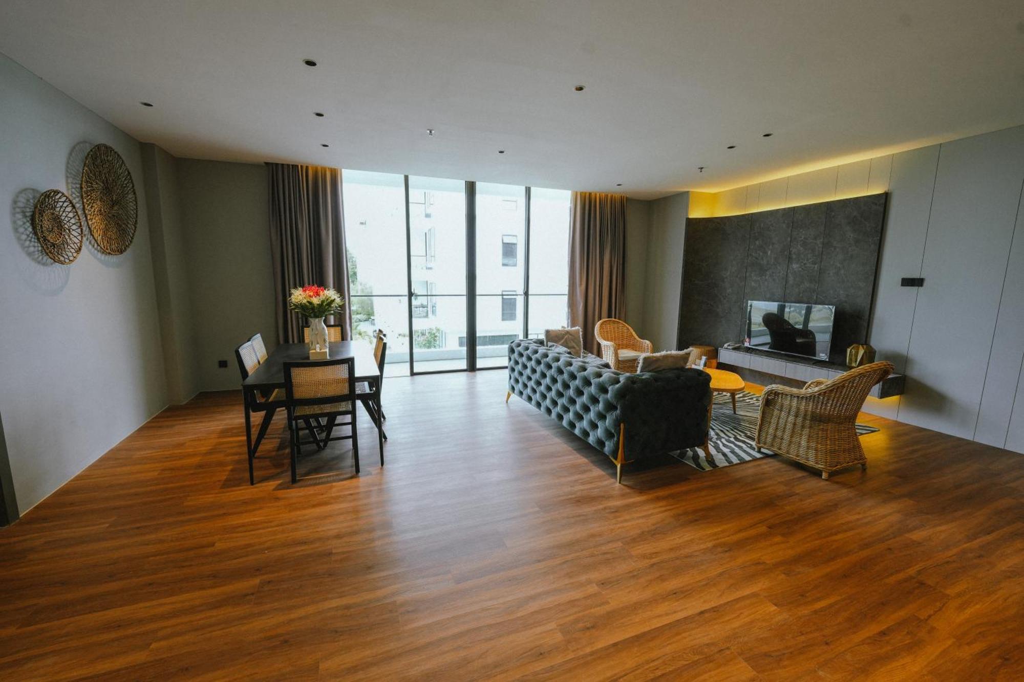 Roxy Beach Resort Sematan 外观 照片